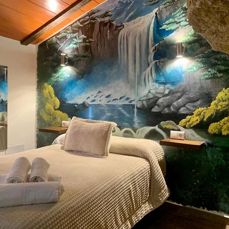 Apartamentos3Cuevas Setenil De Las Bodegas Екстериор снимка