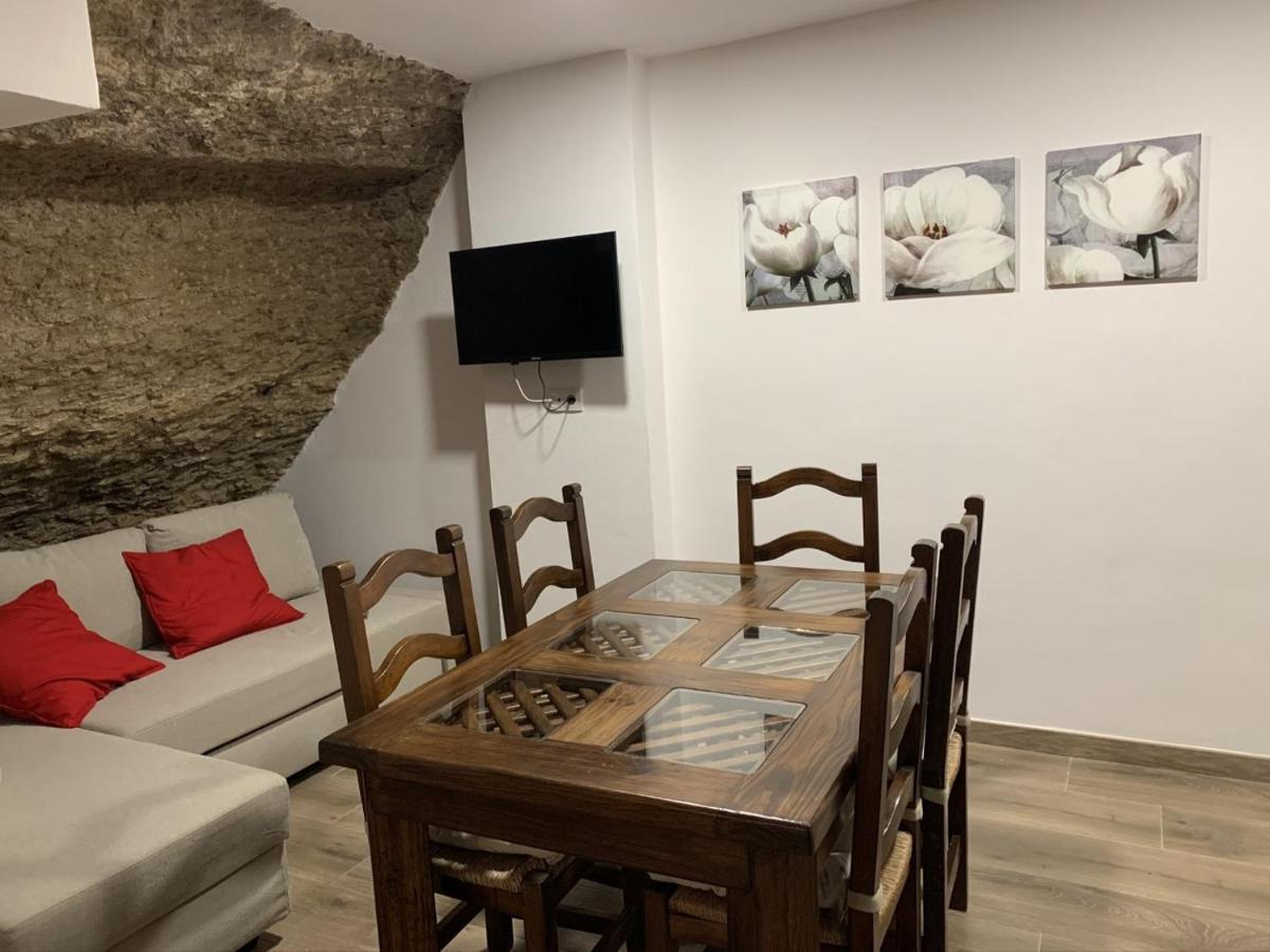Apartamentos3Cuevas Setenil De Las Bodegas Екстериор снимка