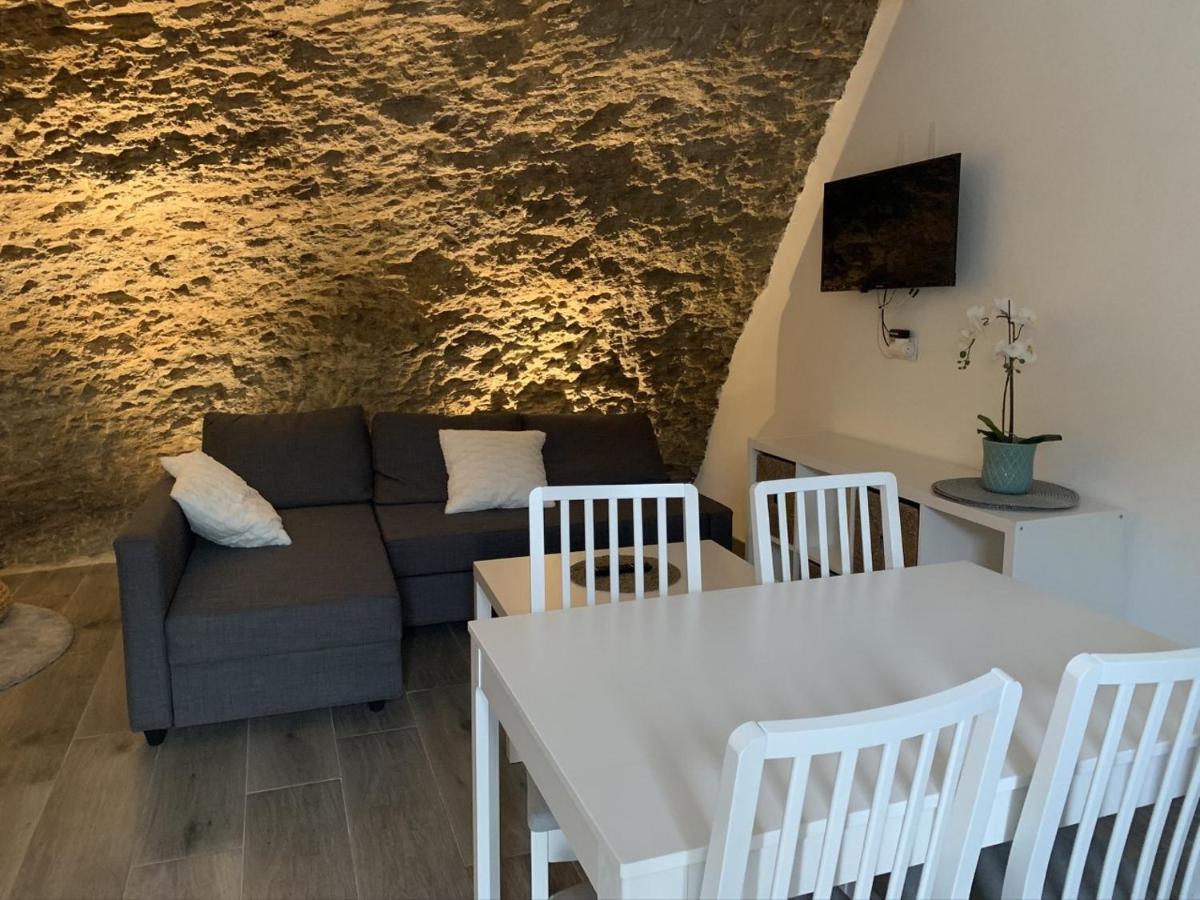 Apartamentos3Cuevas Setenil De Las Bodegas Екстериор снимка